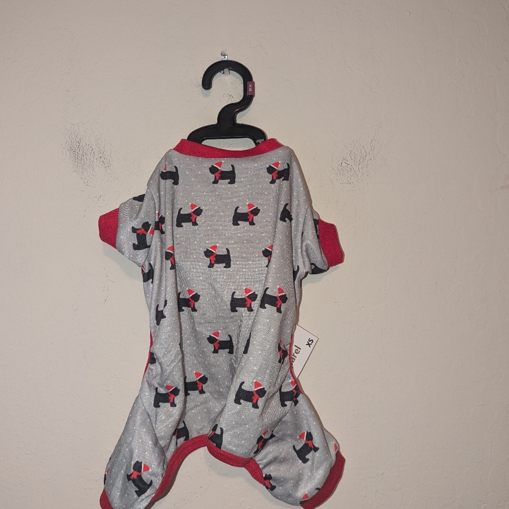 Fabdog Christmas shirt grey with polka dots for a X Small dog NWT